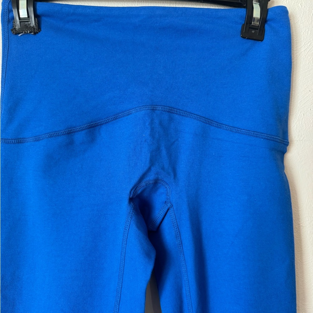 NWT     WOMEN with CONTROL Workout Capri Leggings XSMALL     #T - Picture 4 of 8